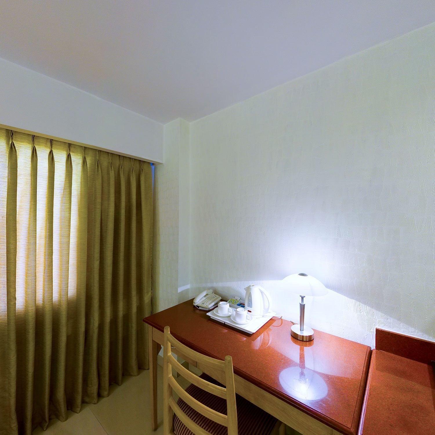 Savera Hotel Chennai Exterior photo